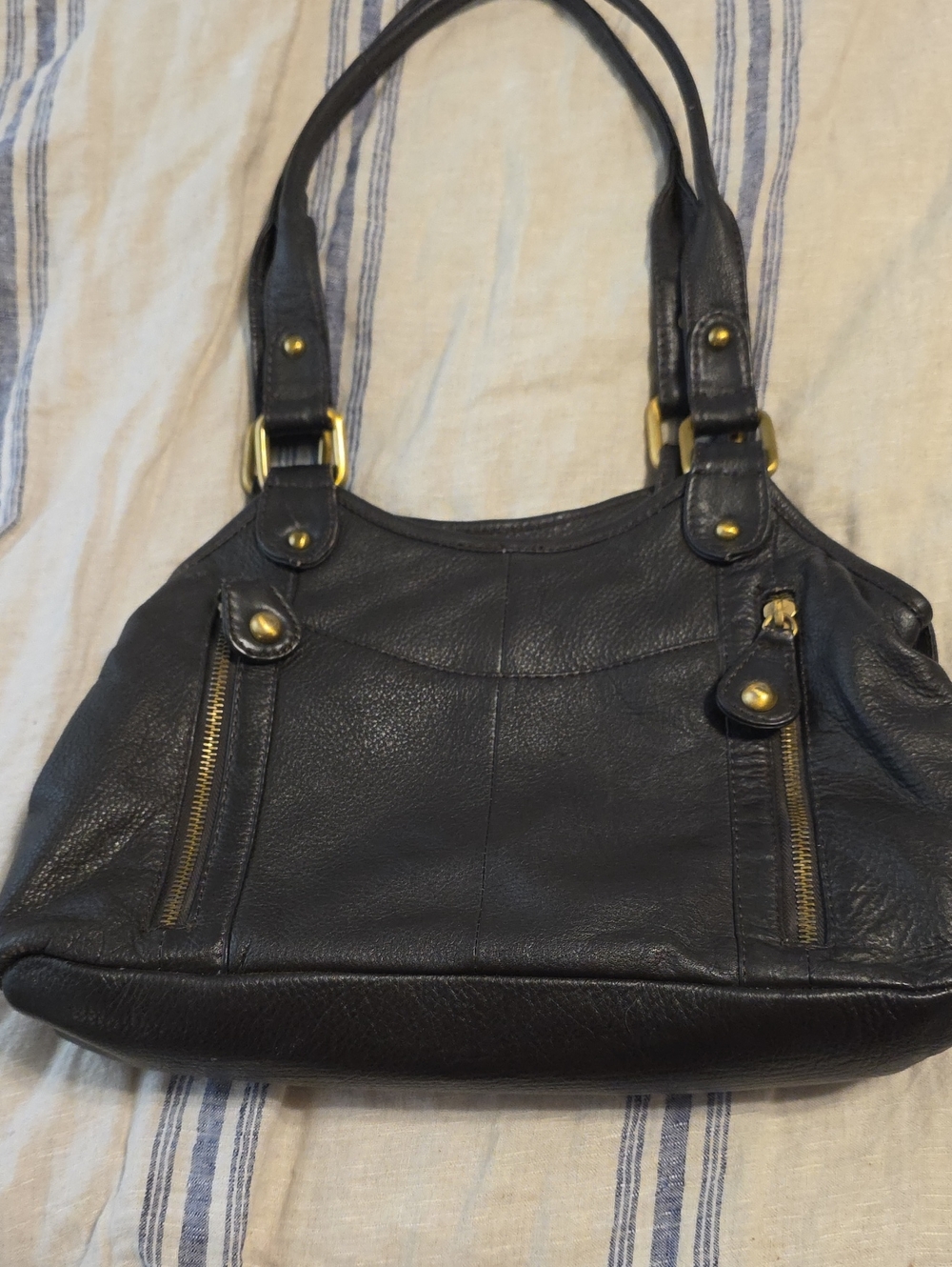 GREAT AMERICAN LEATHER Classic Black Leather Shoulder Bag with Gold Hardware